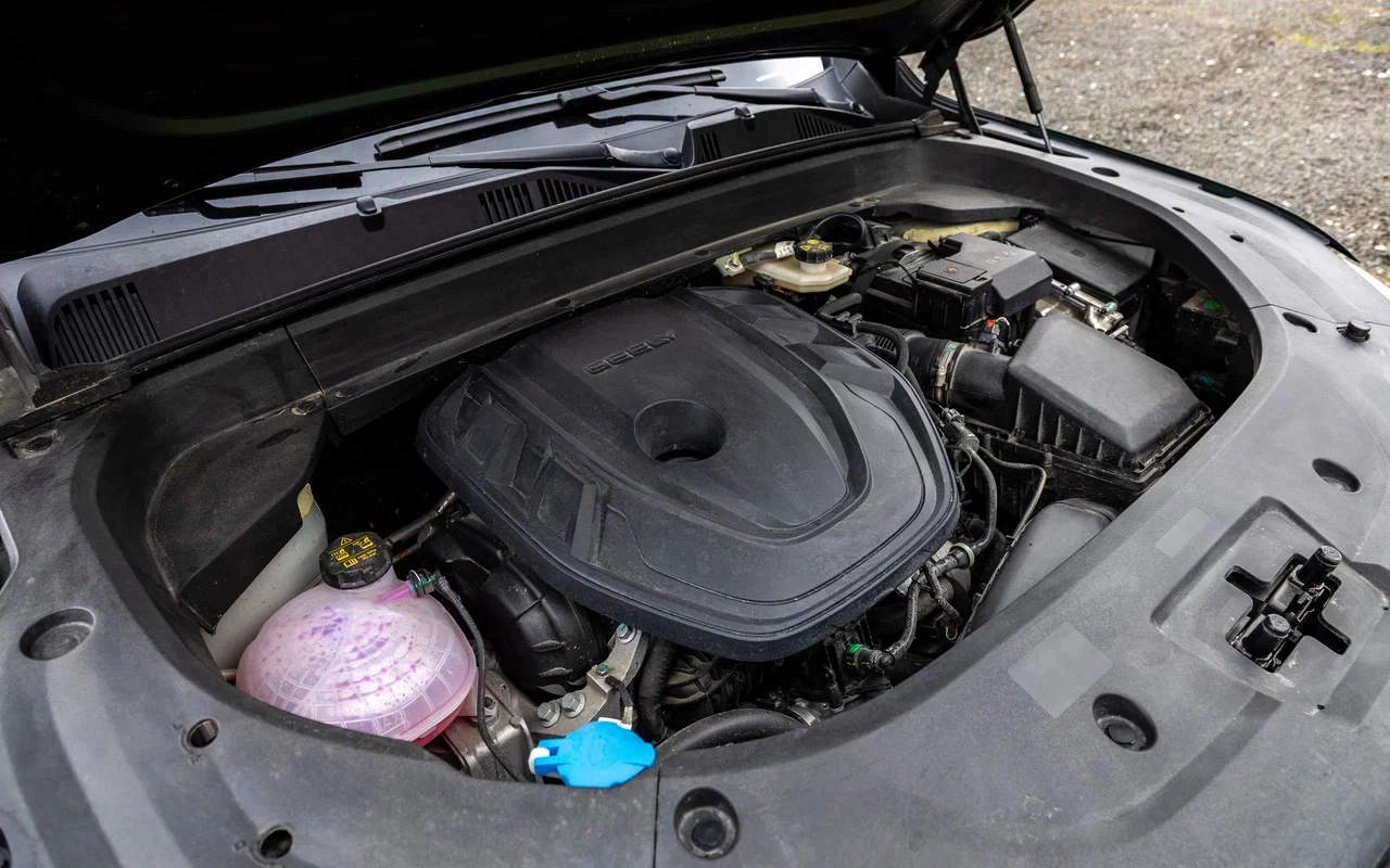 62 Geely Monjaro.webp