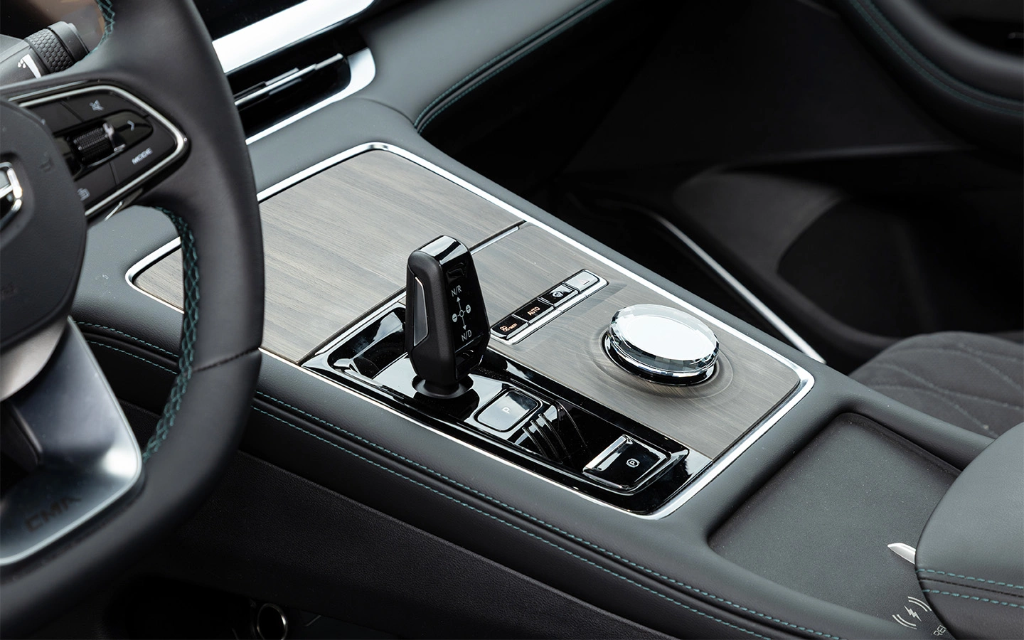 Geely Monjaro 17.webp