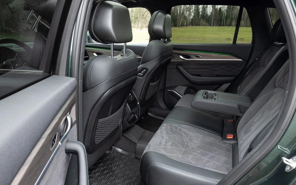 Geely Monjaro 19.webp